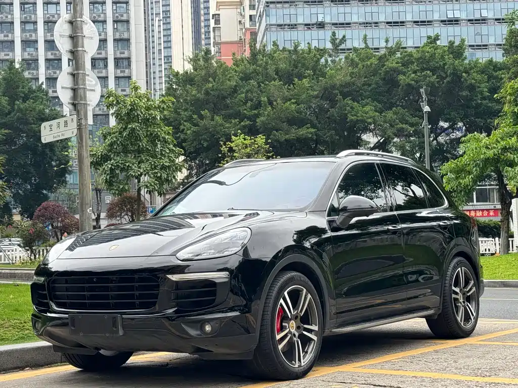 Porsche Cayenne 2016