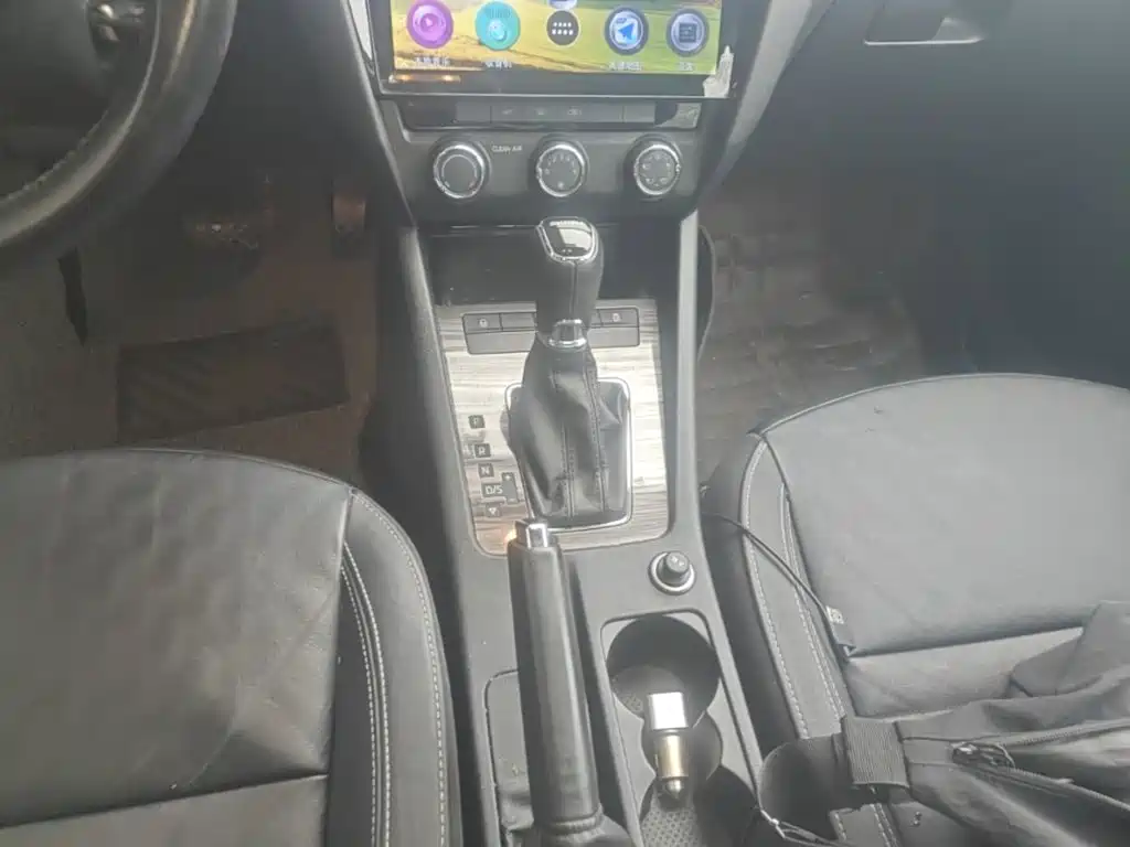 Skoda Octavia — миниатюра 14