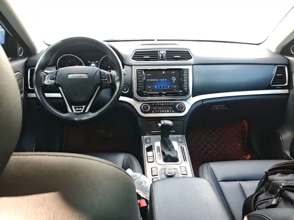 Haval H6 Coupe — миниатюра 10