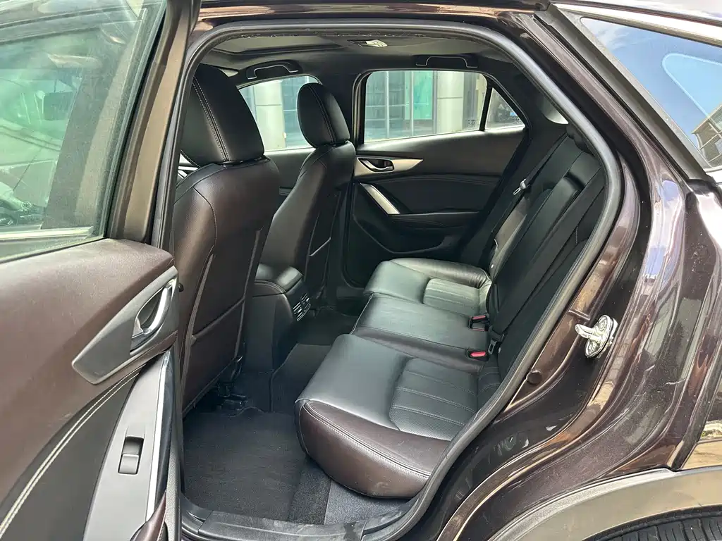 Mazda CX-4 — миниатюра 9