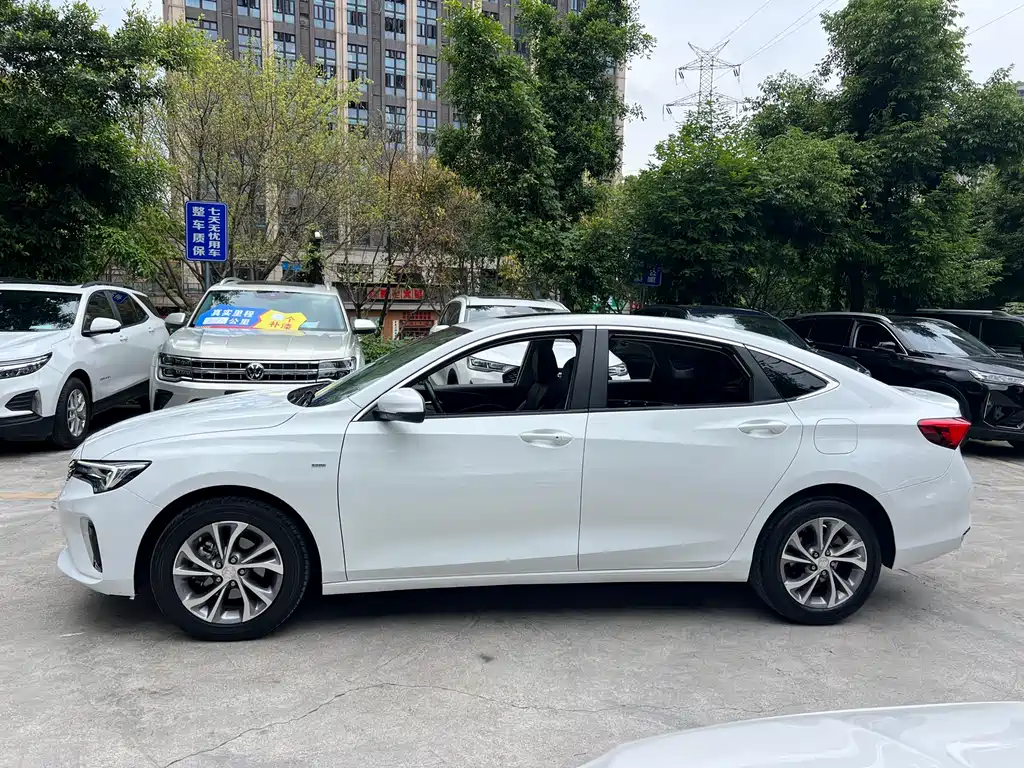 Buick Verano 2022 Pro 533T
