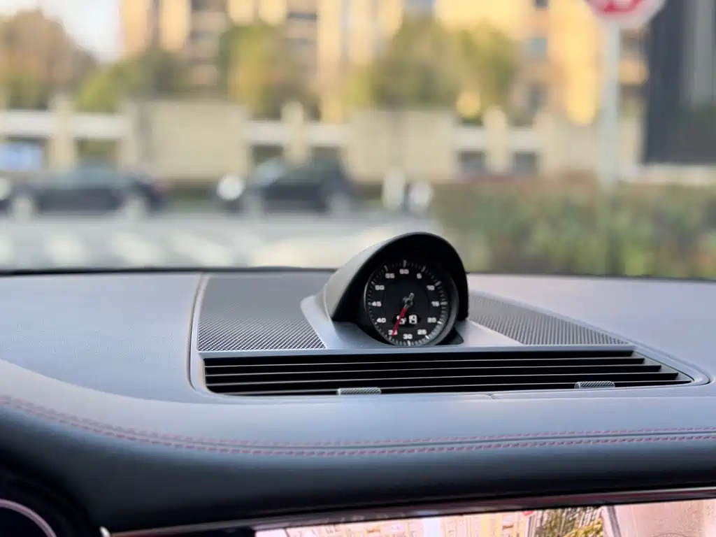 Porsche Panamera — миниатюра 19