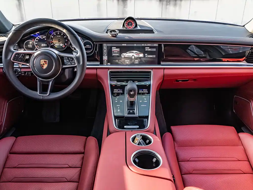 Porsche Panamera — миниатюра 21