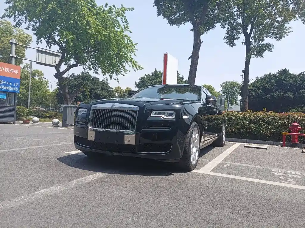 Rolls-Royce Ghost 2016