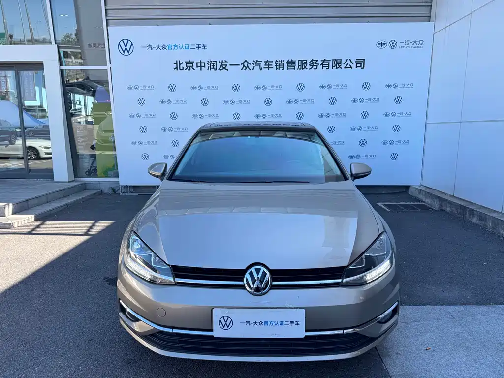 Volkswagen Golf — миниатюра 2