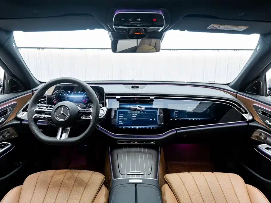 Mercedes-Benz E-Class — миниатюра 15