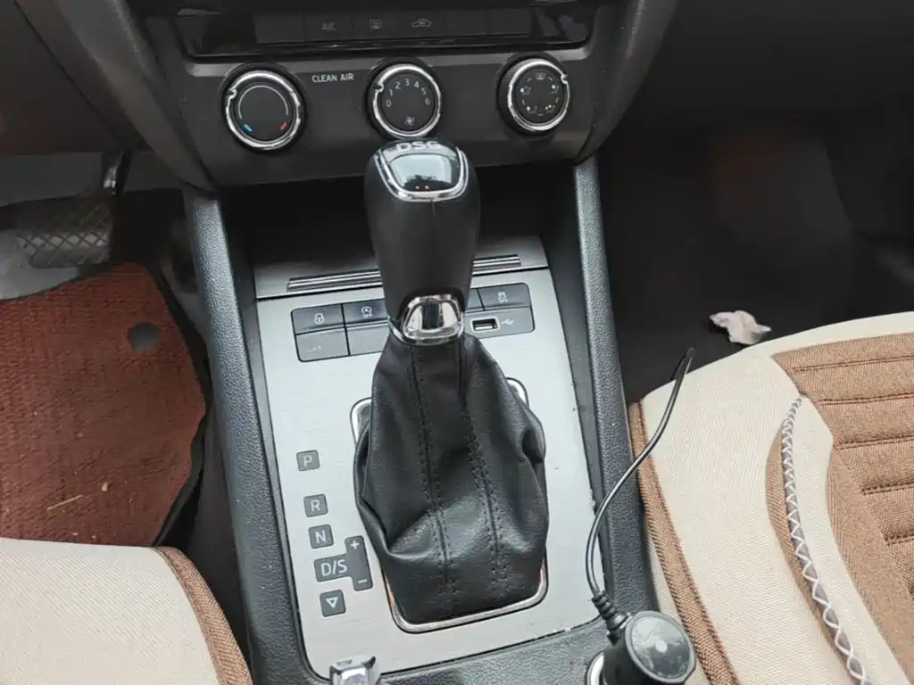 Skoda Octavia — миниатюра 14