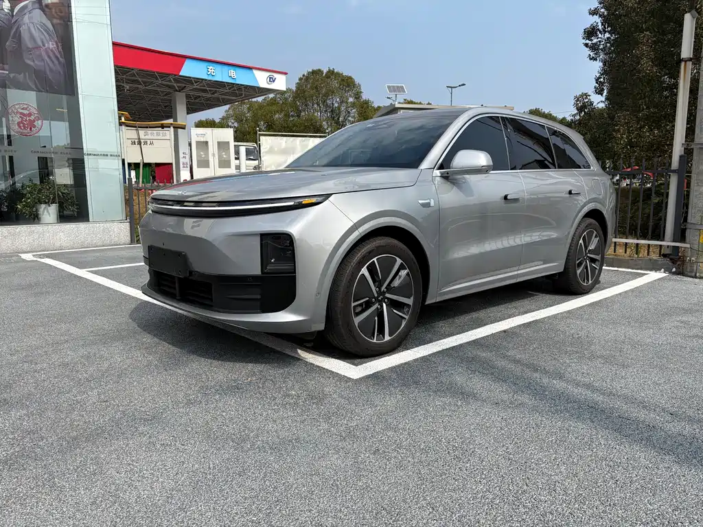 Li Auto IDEAL L6