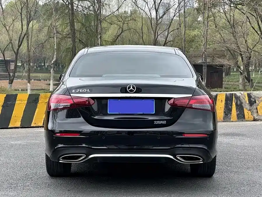 Mercedes-Benz E-Class E 2021 E 260 L 4MATIC