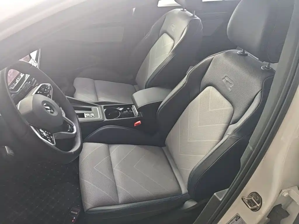 Volkswagen Golf — миниатюра 15