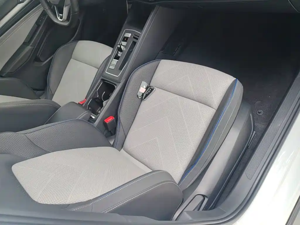 Volkswagen Golf — миниатюра 9