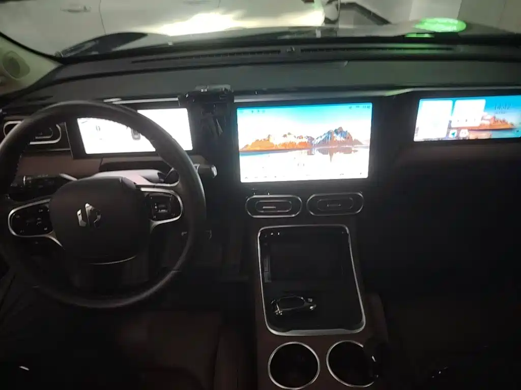 Leapmotor Leapmotor C11 — миниатюра 10
