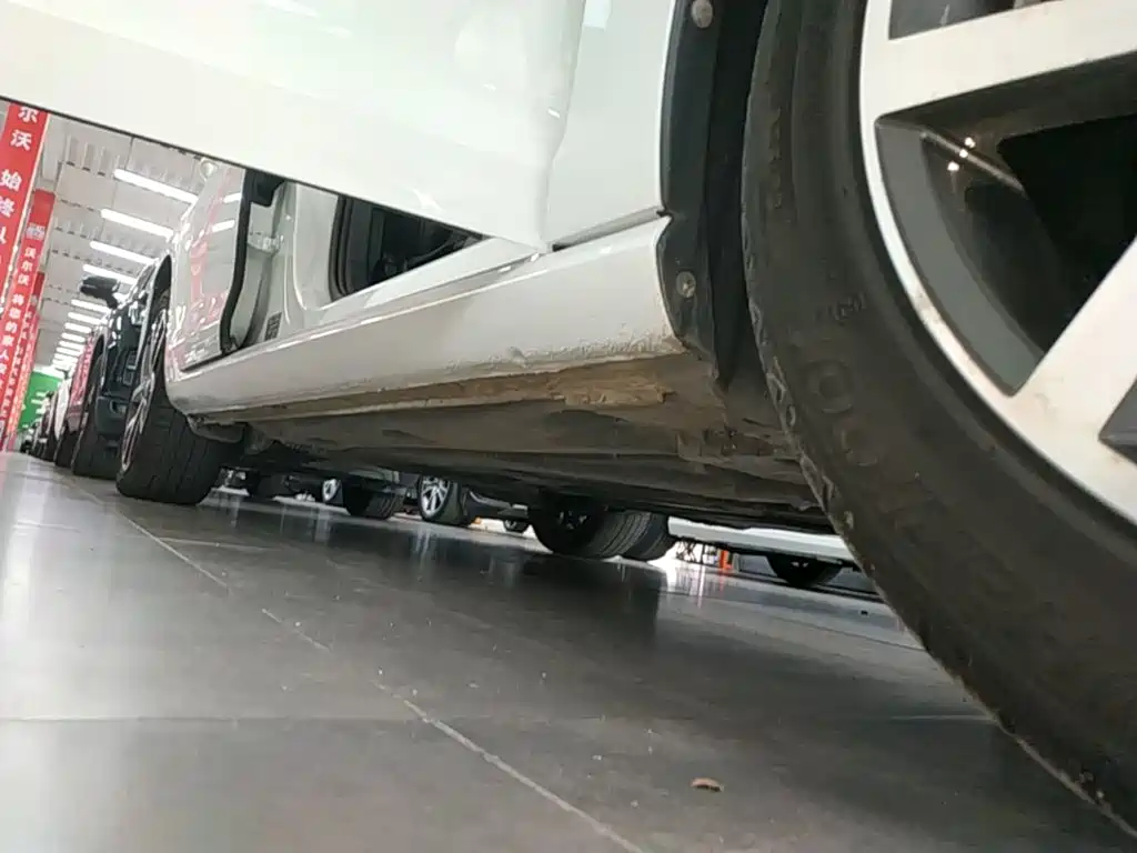 Volkswagen Golf — миниатюра 21