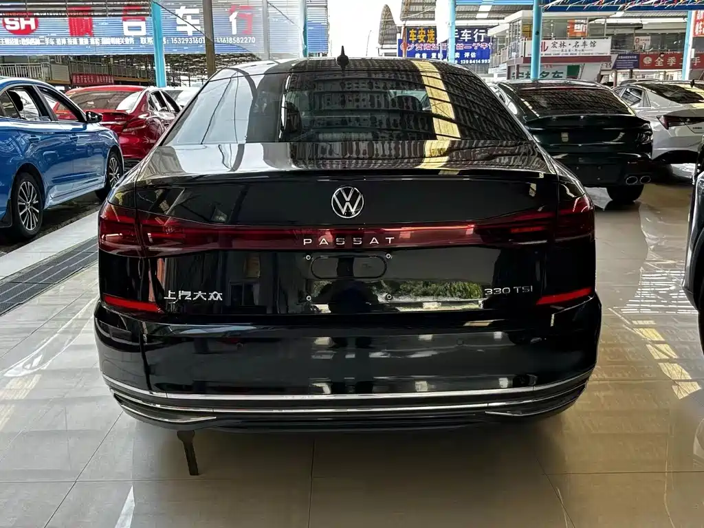 Volkswagen Passat — миниатюра 8