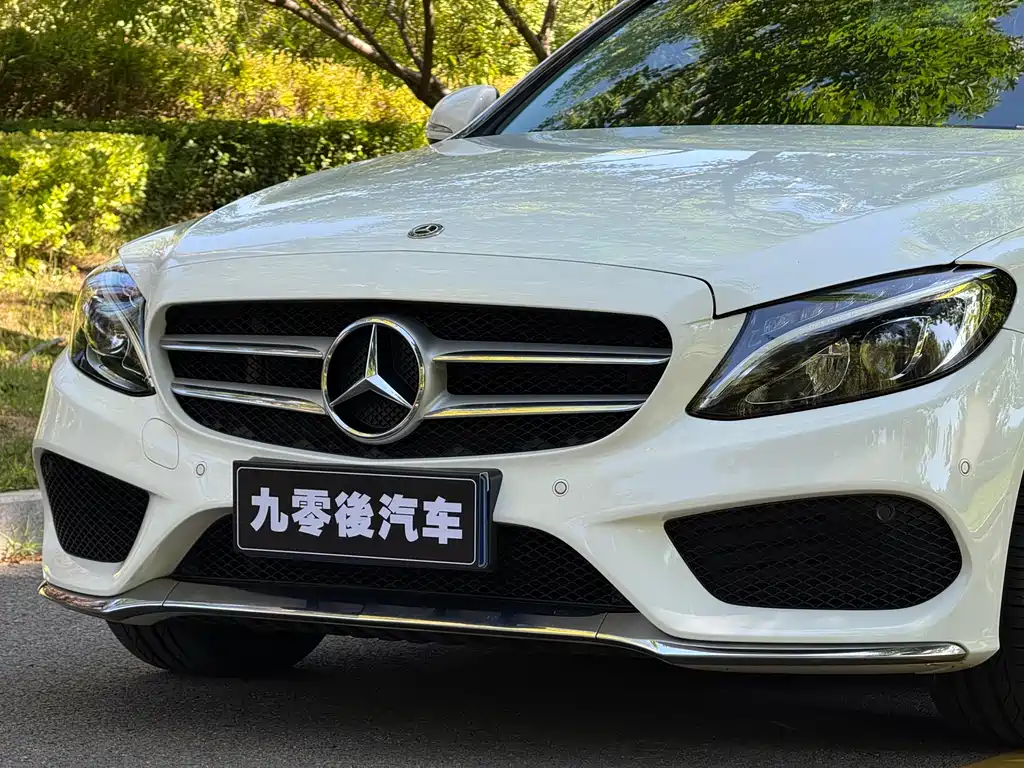 Mercedes-Benz C-Class — миниатюра 5