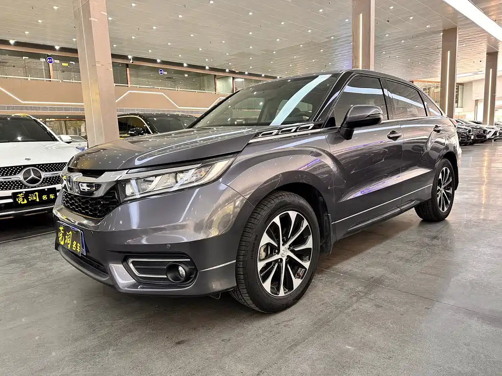 Купить Honda Avancier