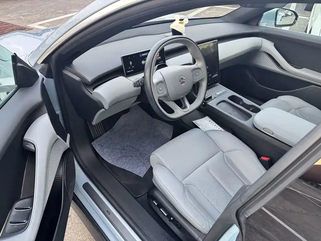 NIO ET5 — миниатюра 9