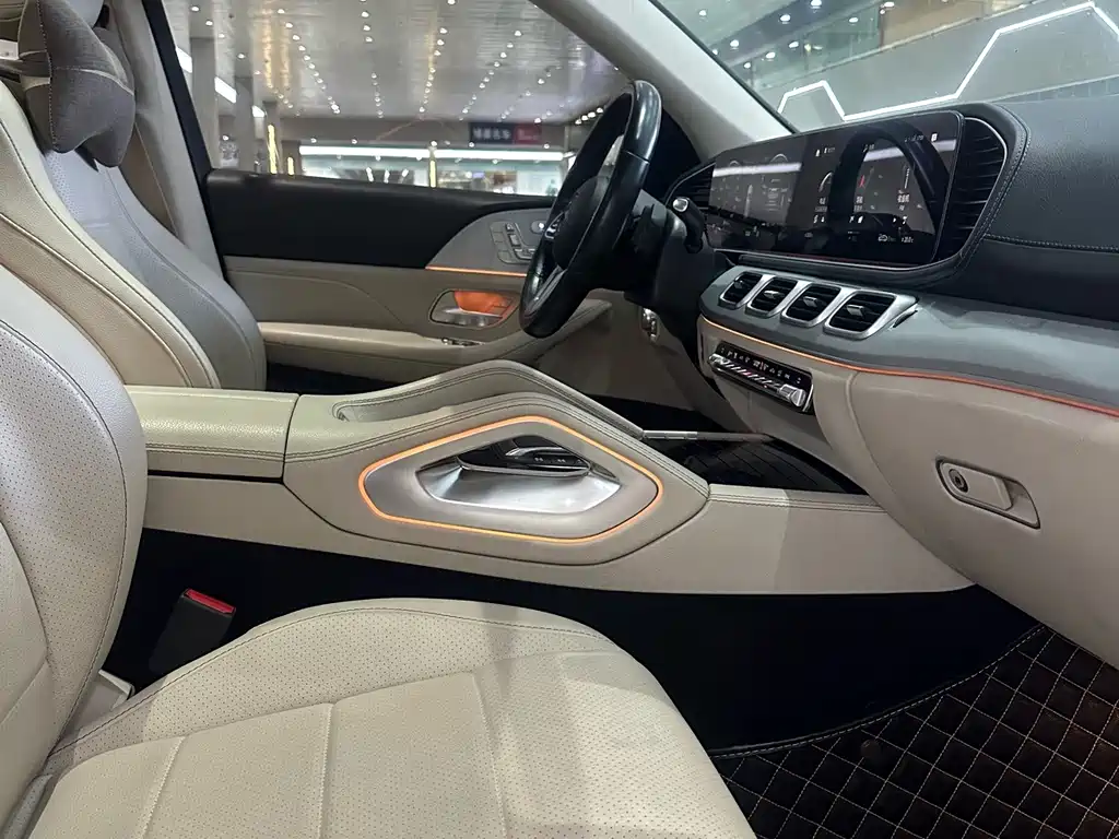 Mercedes-Benz GLE (Import) — миниатюра 5