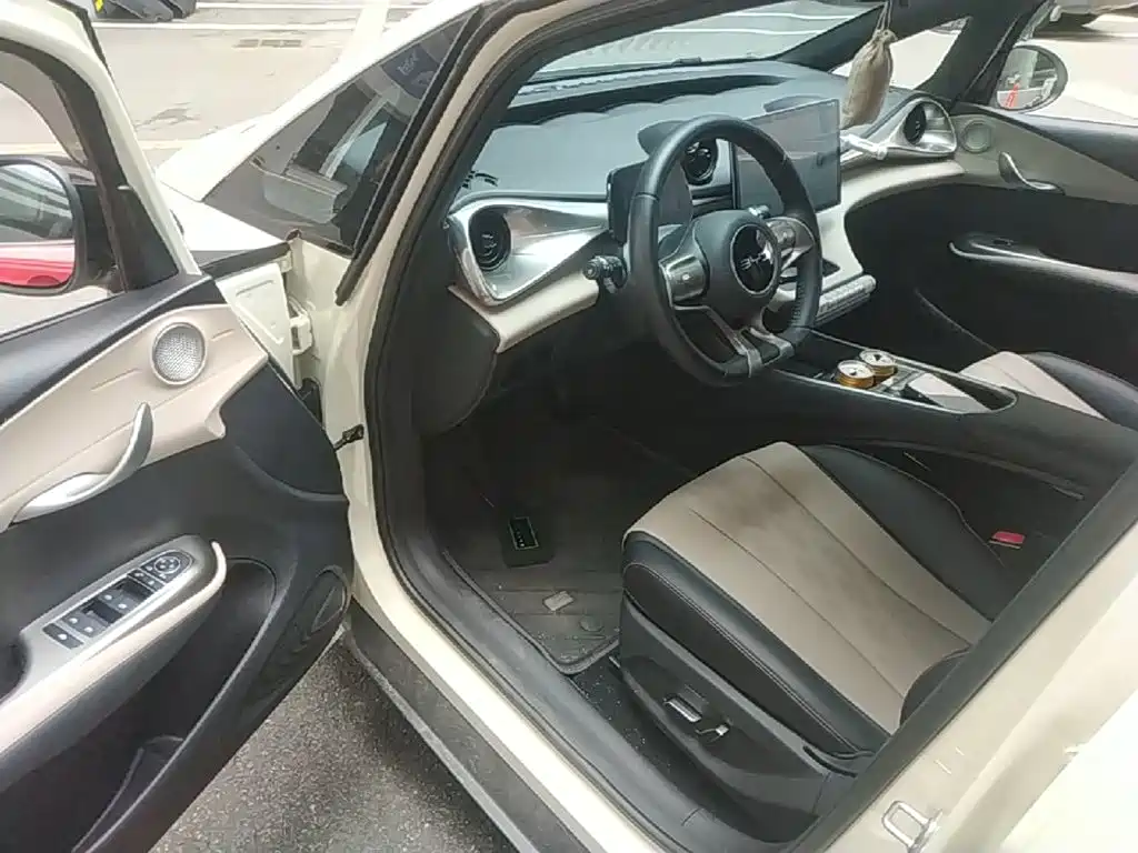 BYD Dolphin — миниатюра 12