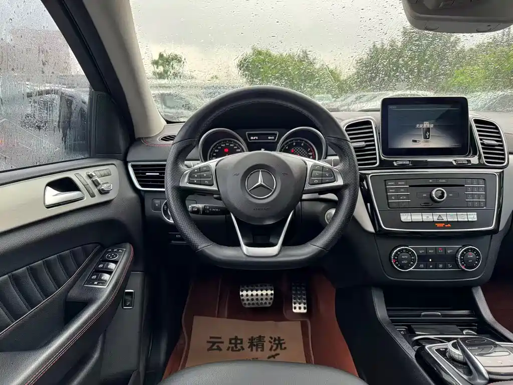 Mercedes-Benz GLE Coupe — миниатюра 11