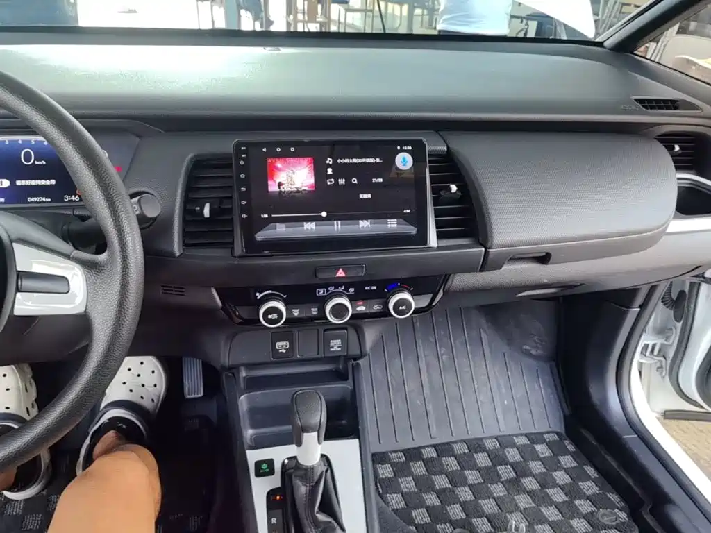 Honda Fit — миниатюра 13