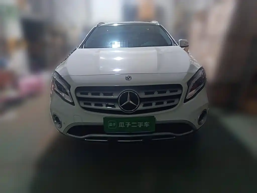 Mercedes-Benz GLA — миниатюра 2