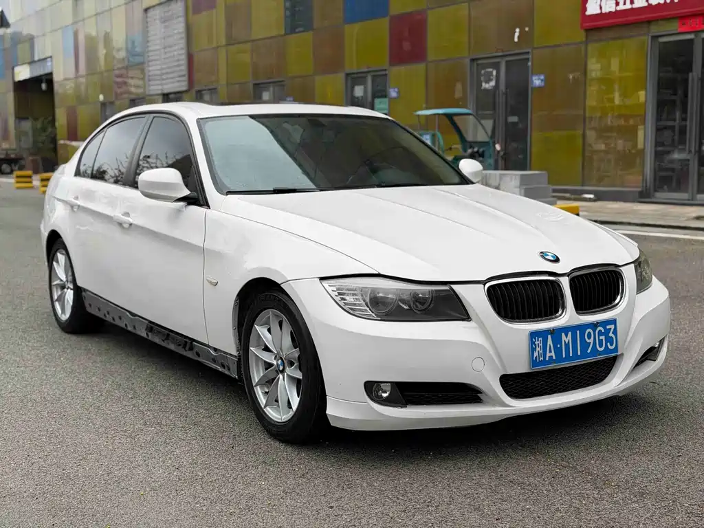 BMW 3 Series — миниатюра 3