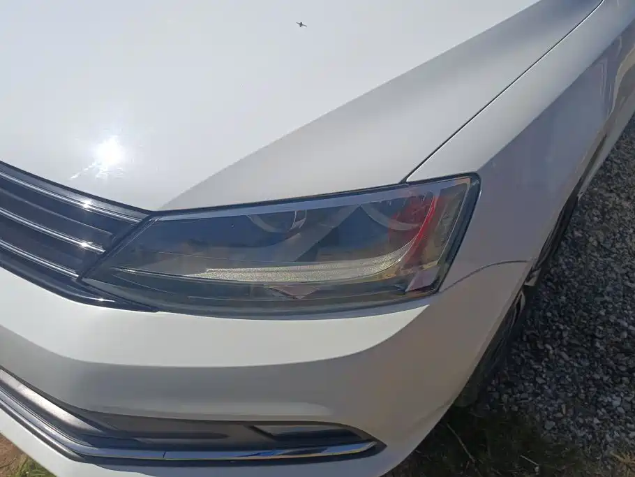 Volkswagen Sagitar — миниатюра 5