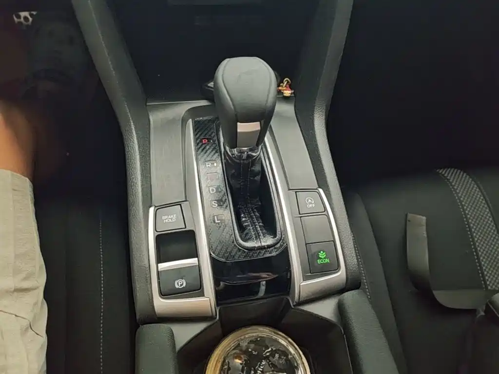Honda Civic — миниатюра 14