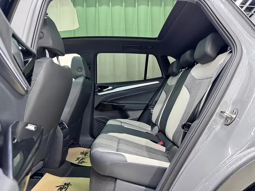Volkswagen ID.4 Crozz — миниатюра 5