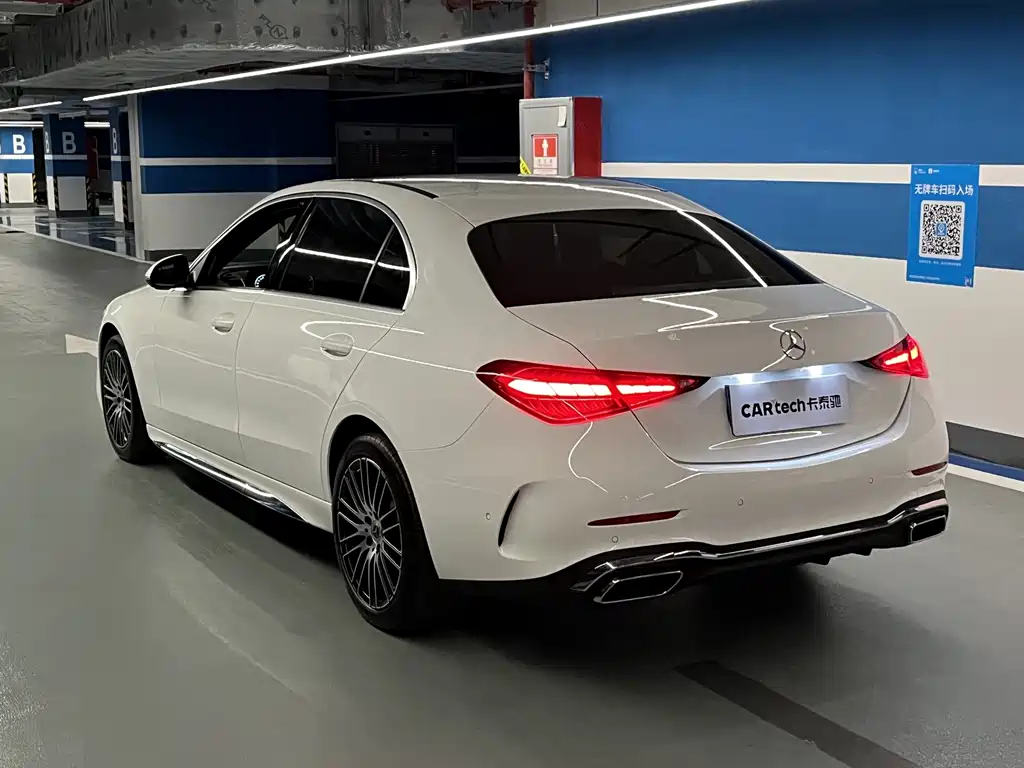 Mercedes-Benz C-Class 2023 — фото 8