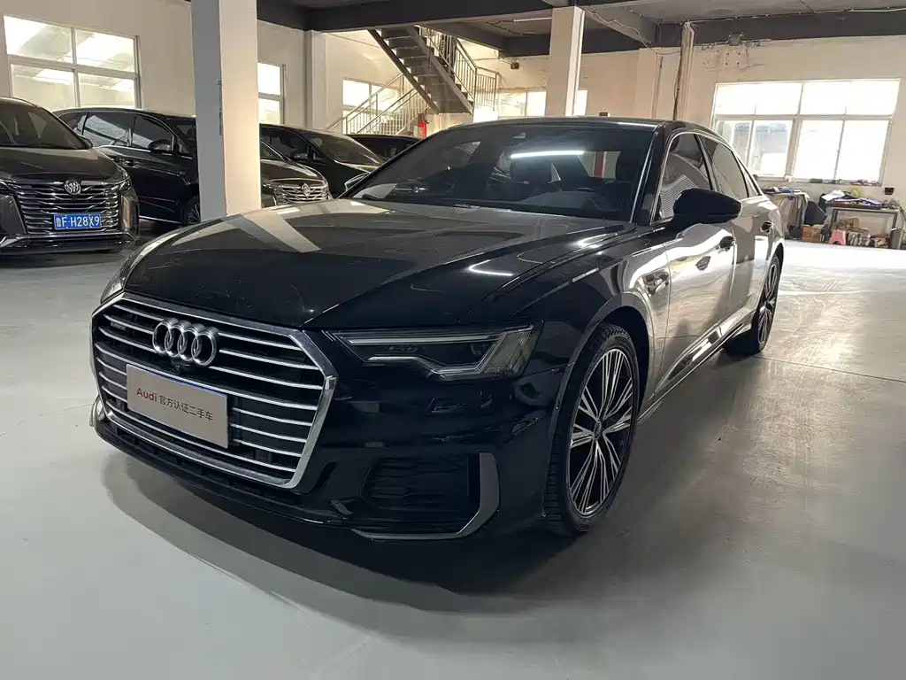 Audi A6L 2022