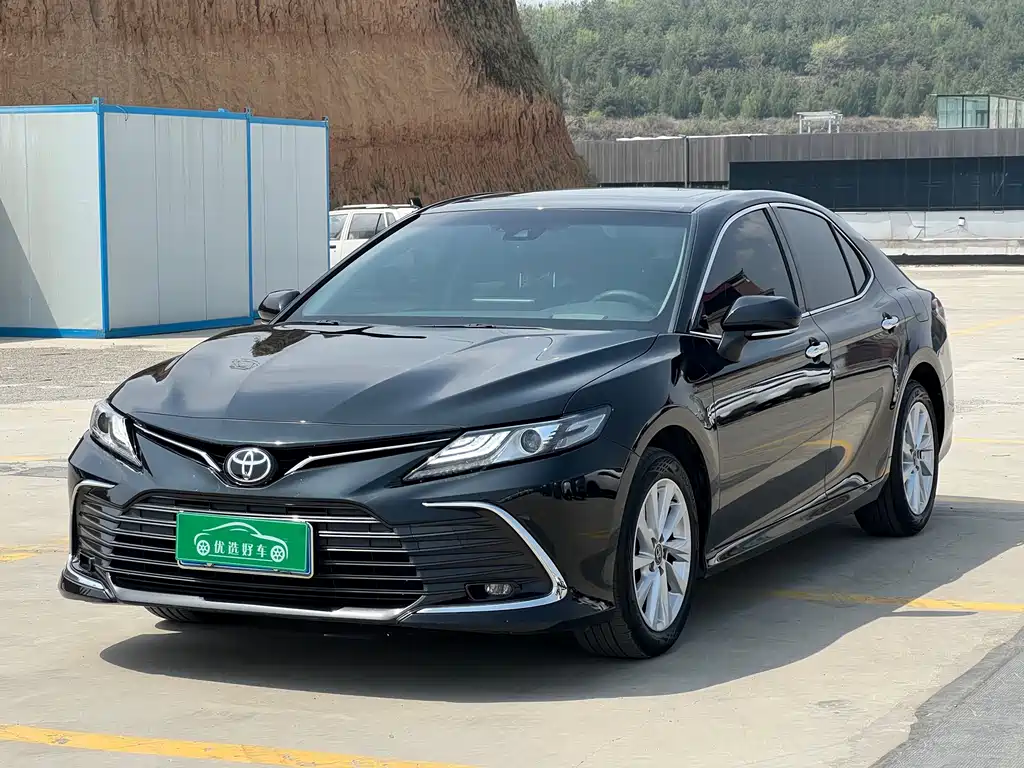 Toyota Camry 2022