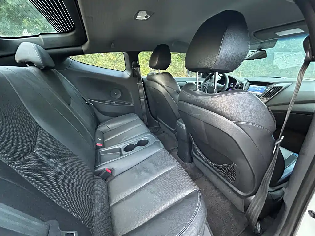 Hyundai Veloster — миниатюра 4