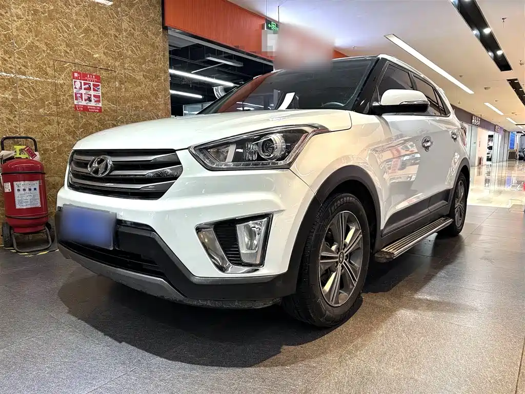 Hyundai ix25 2015
