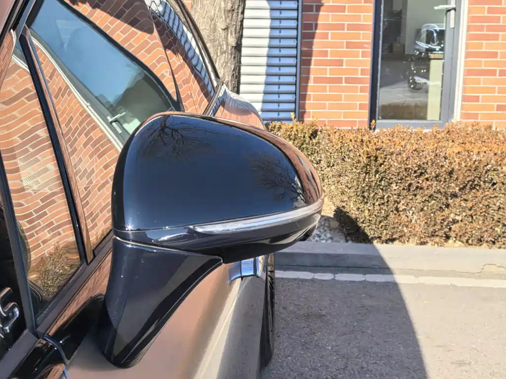 MERCEDES-BENZ EQS AMG