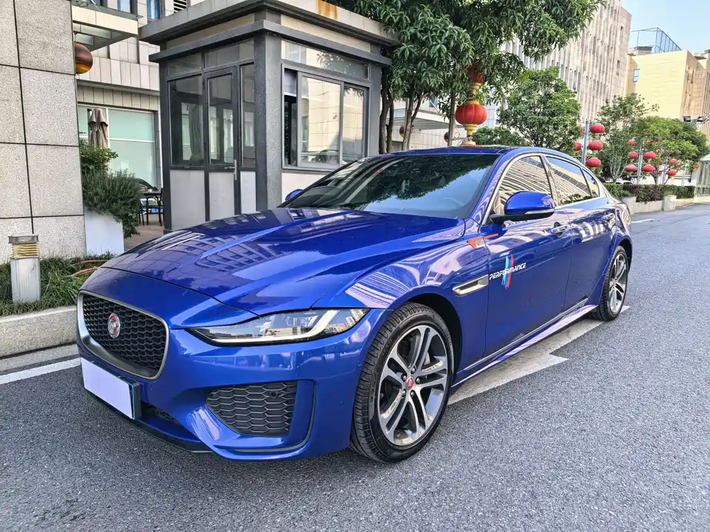 Jaguar XEL 2020