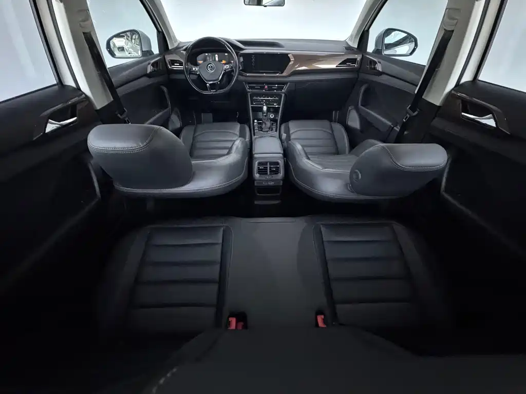 Volkswagen Tharu — миниатюра 13