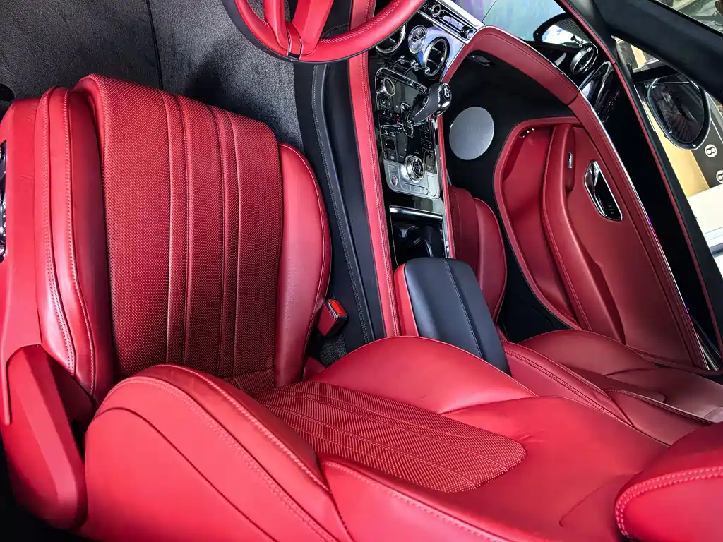 Bentley Continental PHEV — миниатюра 10