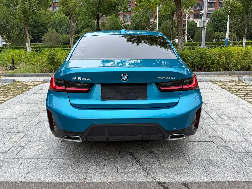 BMW 3 Series — миниатюра 23