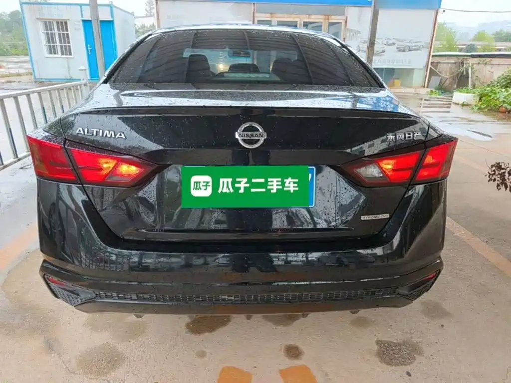 Nissan Teana — миниатюра 6