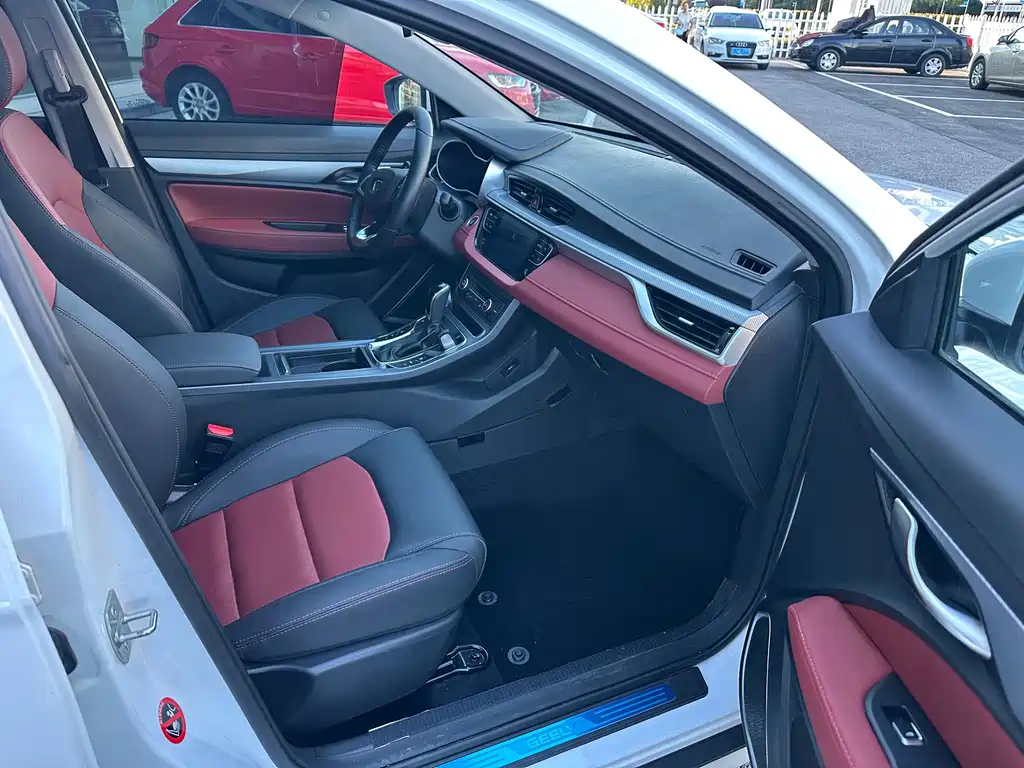 Geely Vision S1 — миниатюра 4