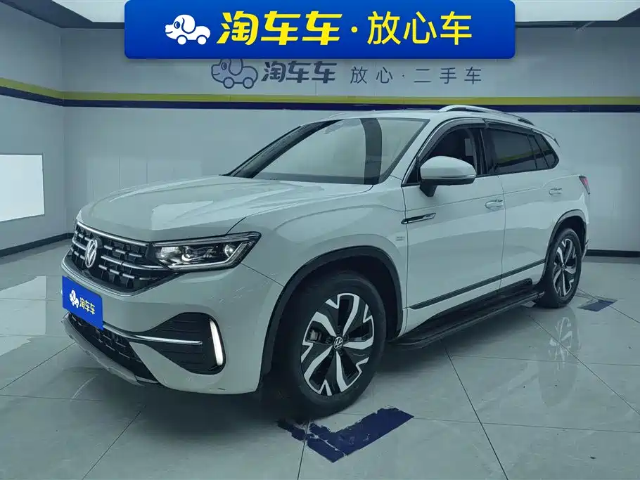 Volkswagen GTE PHEV 2023