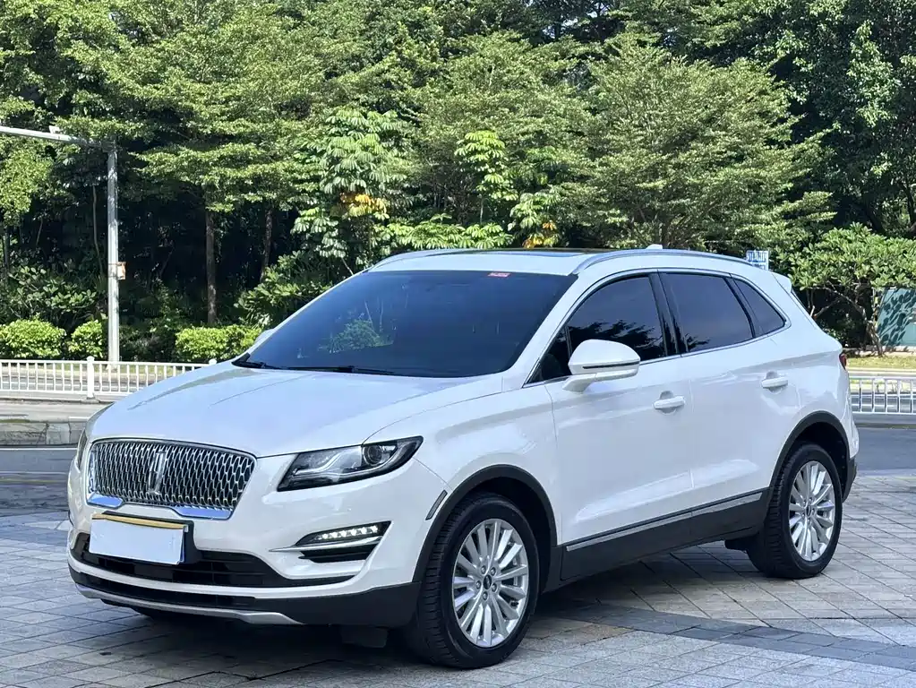 Lincoln MKC