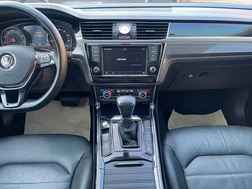 Volkswagen Phideon — миниатюра 17