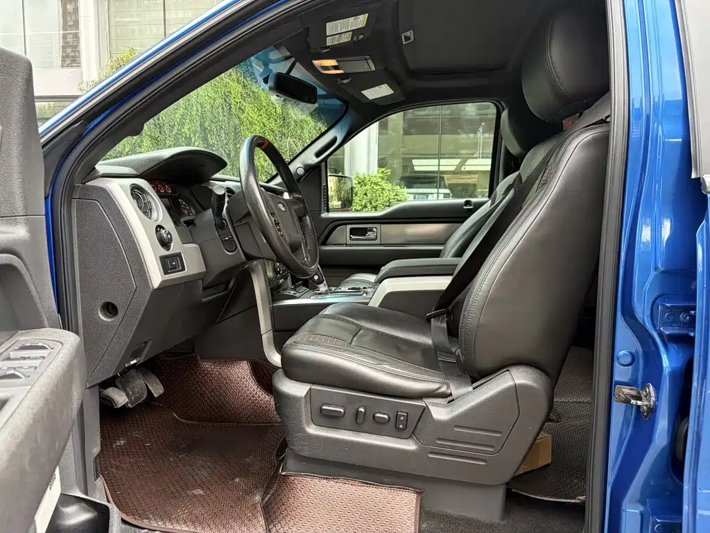 Ford F-150 Raptor — миниатюра 3