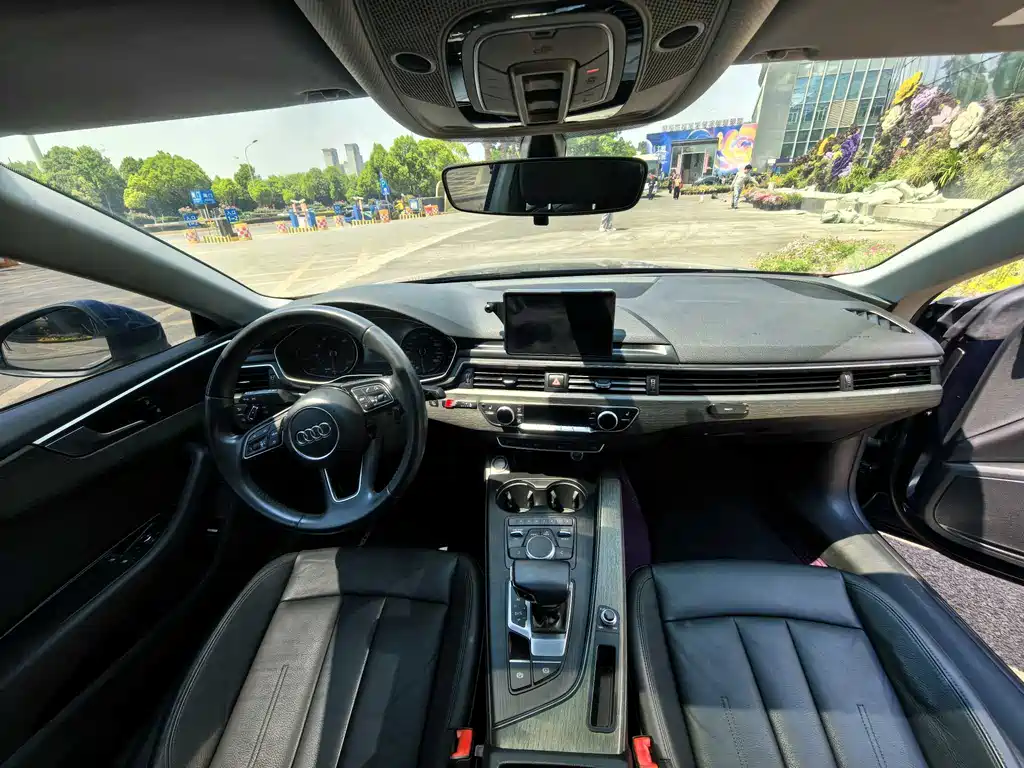 Audi A5 2019 Coupe 40 TFSI Fashion V