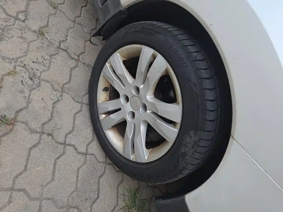 Peugeot 3008 — миниатюра 6