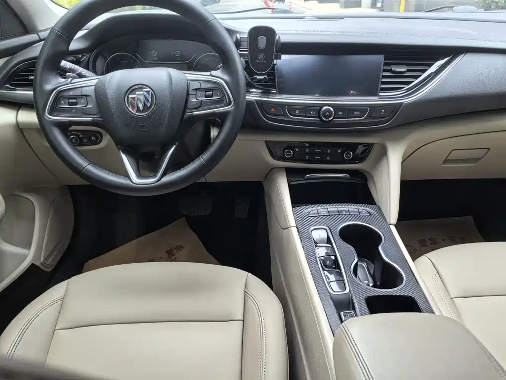 Buick Regal — миниатюра 8