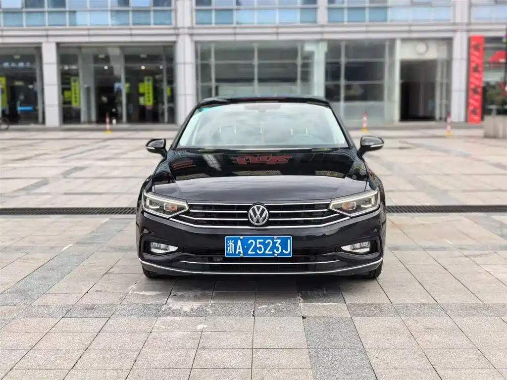 Volkswagen Magotan 2020